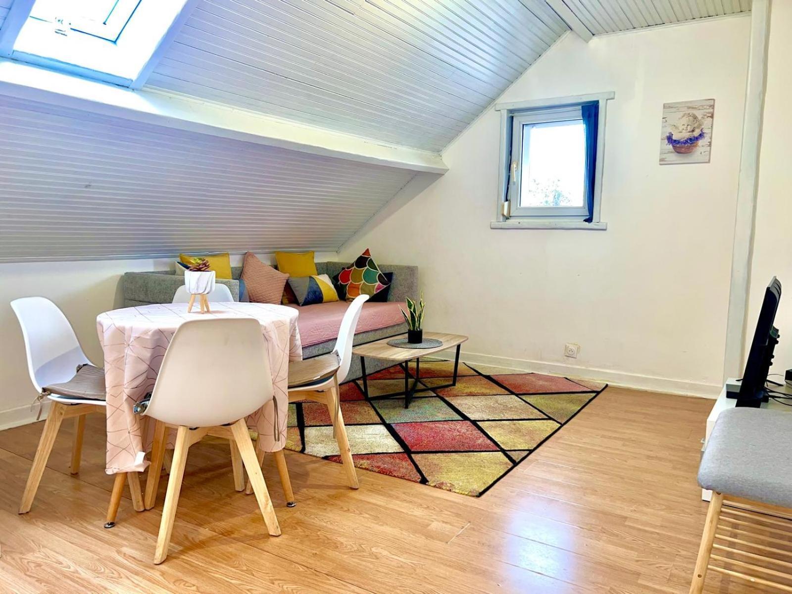 T2 Cosy Et Lumineux - Proche Centre Et Commodites Saint-Quentin  Exterior foto